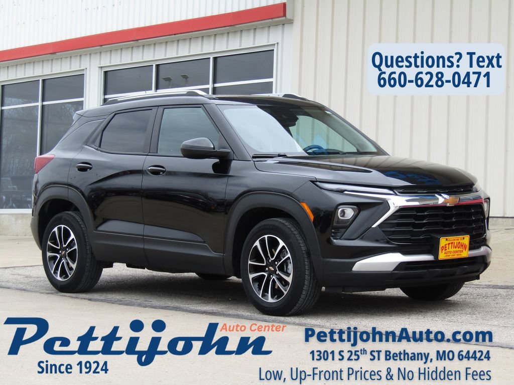 Used 2025 Chevrolet TrailBlazer LT image 1