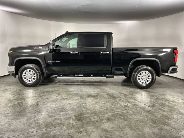 Used 2024 Chevrolet Silverado 2500 LTZ w/ LTZ Plus Package image 5