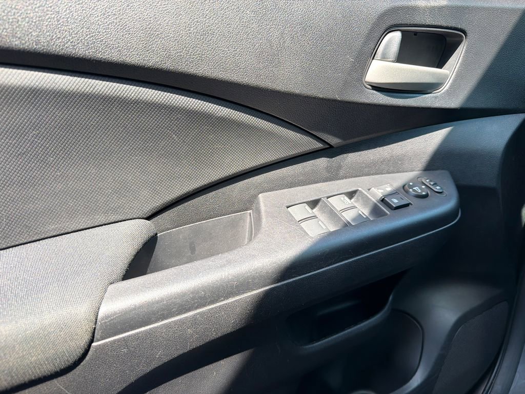 Used 2014 Honda CR-V LX image 31