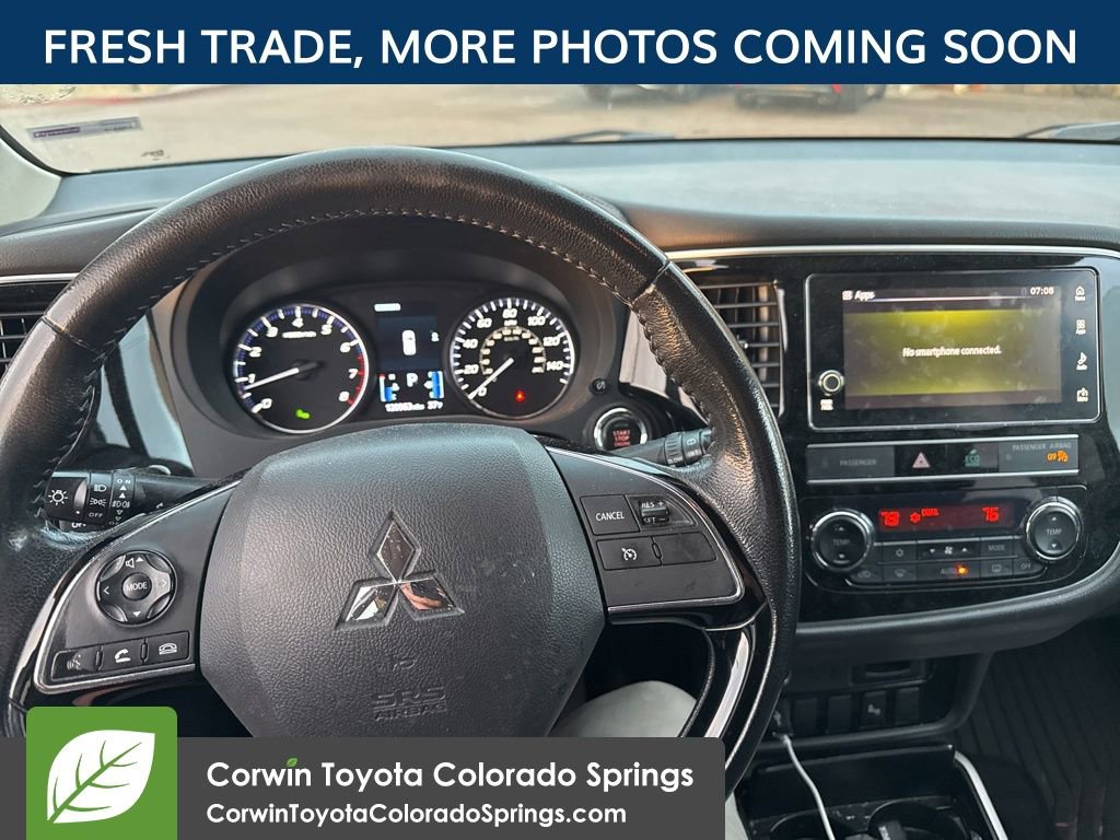 Used 2019 Mitsubishi Outlander AWD image 10