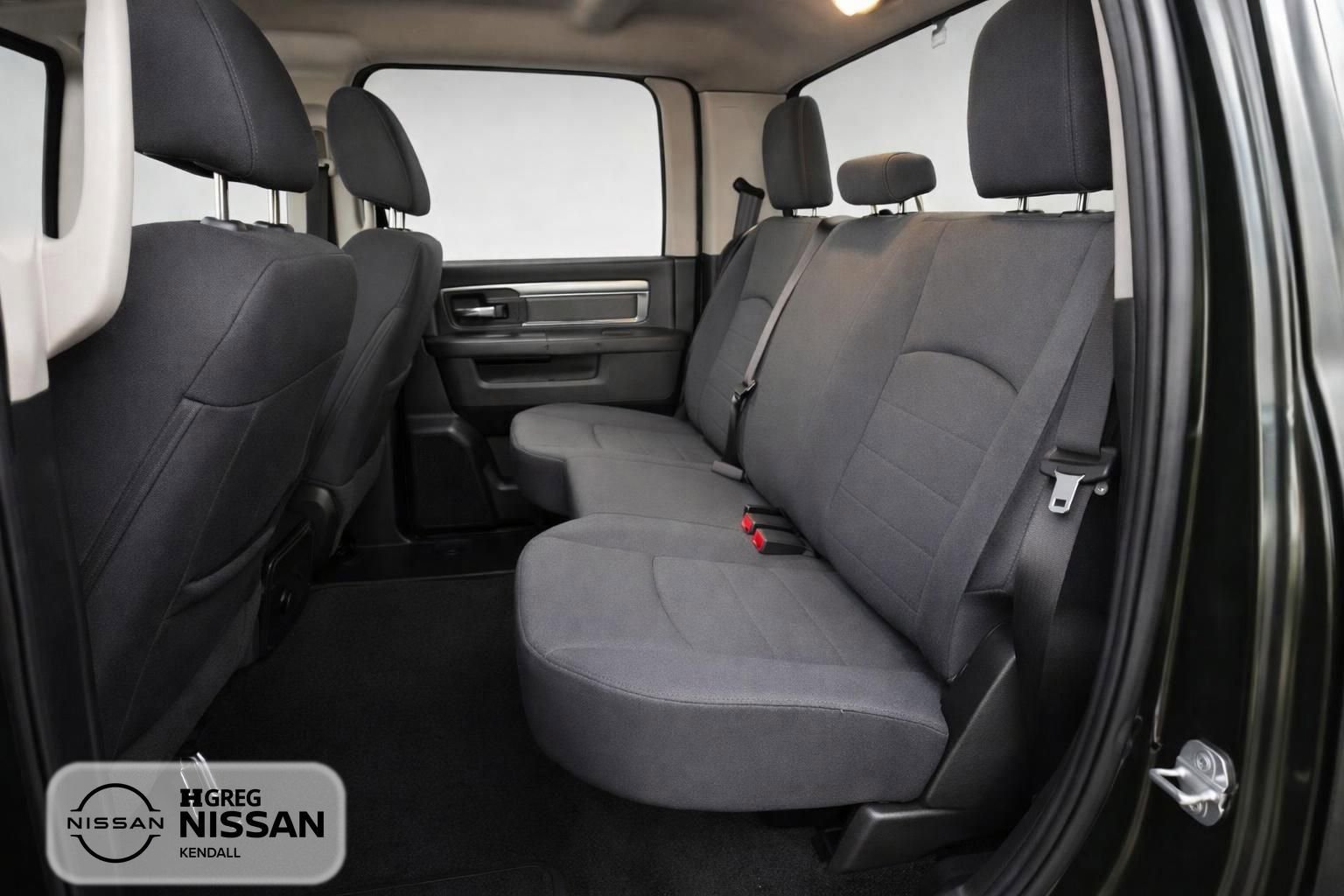 Used 2021 RAM 1500 Classic SLT AWD/4WD image 8