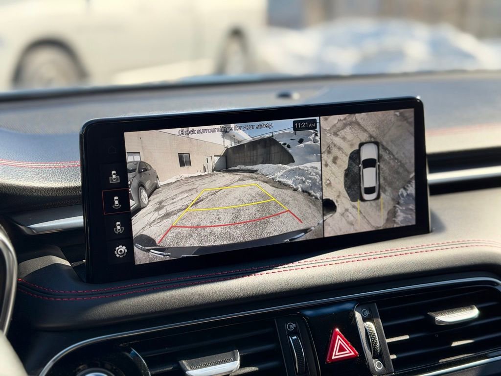 Used 2023 Genesis G70 3.3T w/ Sport Prestige Package image 19