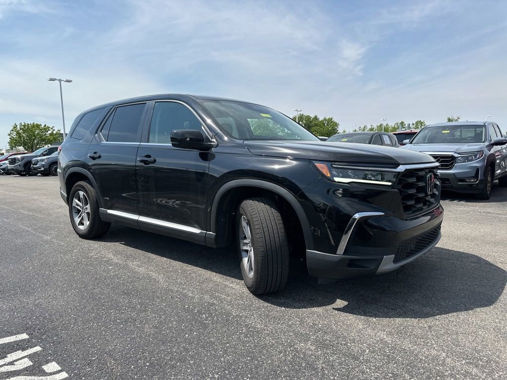 Certified 2025 Honda Pilot EX-L image 13
