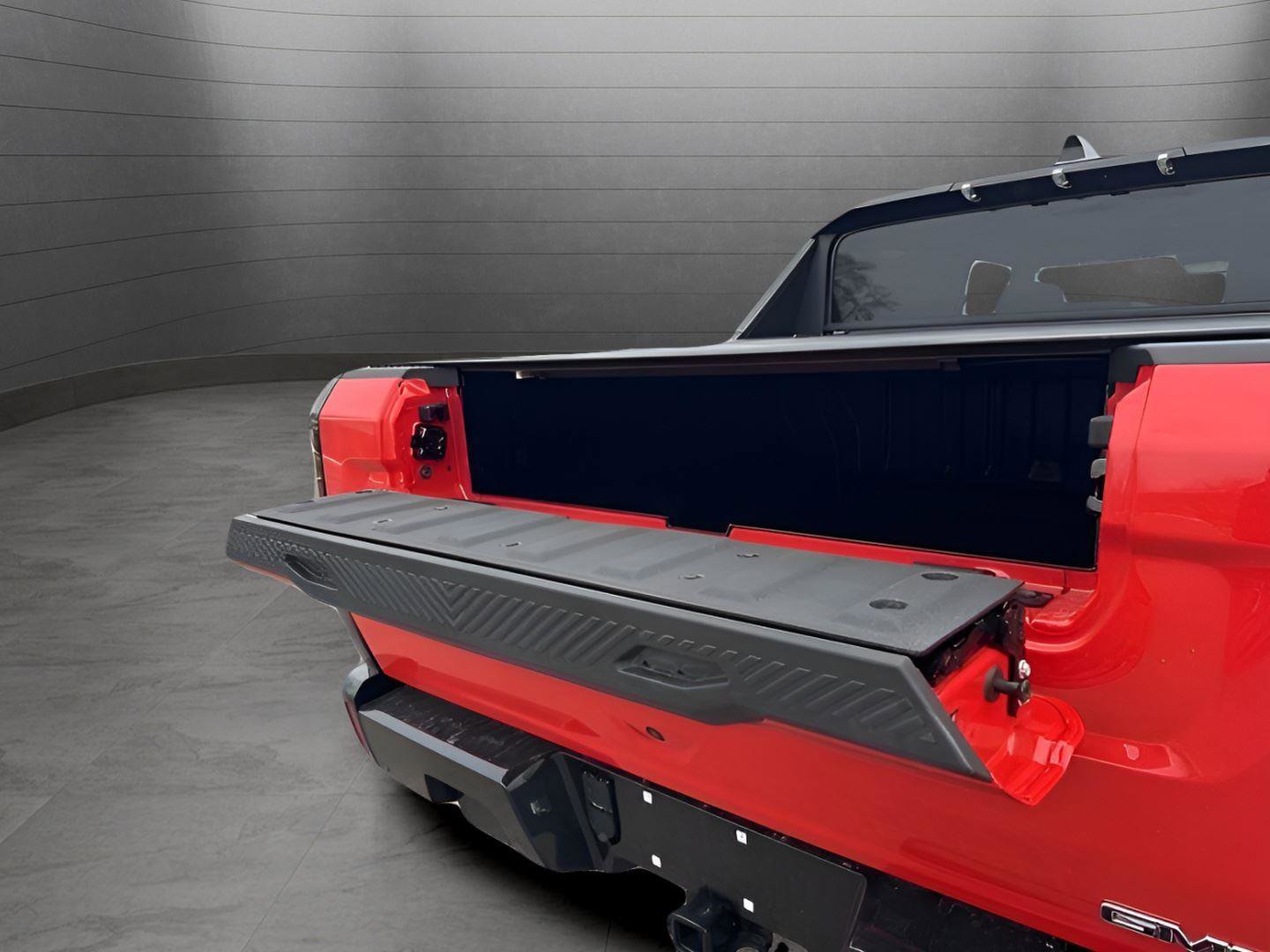 New 2025 GMC Hummer EV 3X w/ LPO, Illumination Package image 10