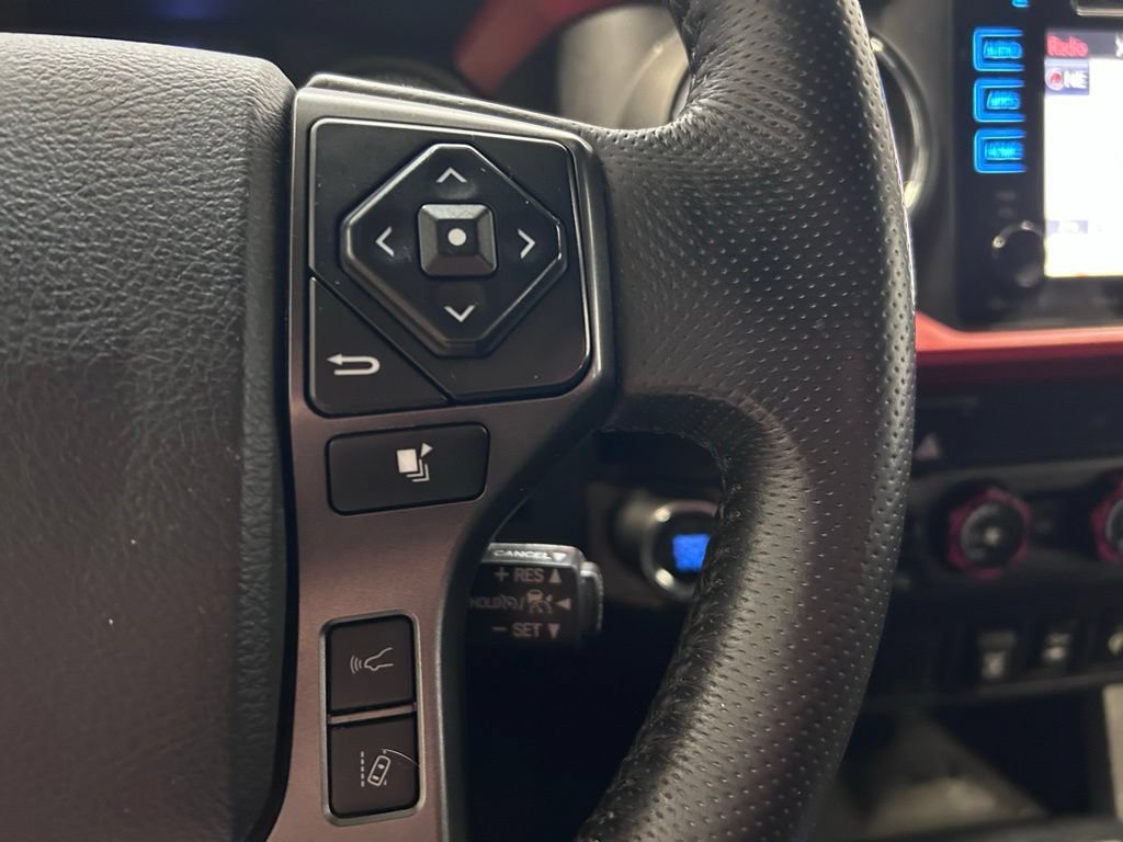 Used 2019 Toyota Tacoma TRD Sport RWD image 11