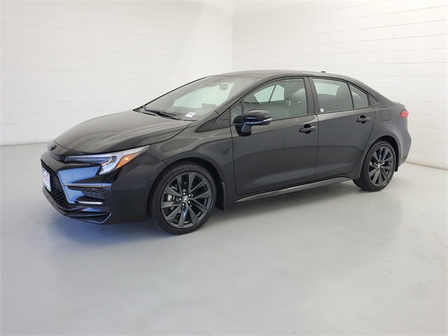 Used 2025 Toyota Corolla SE