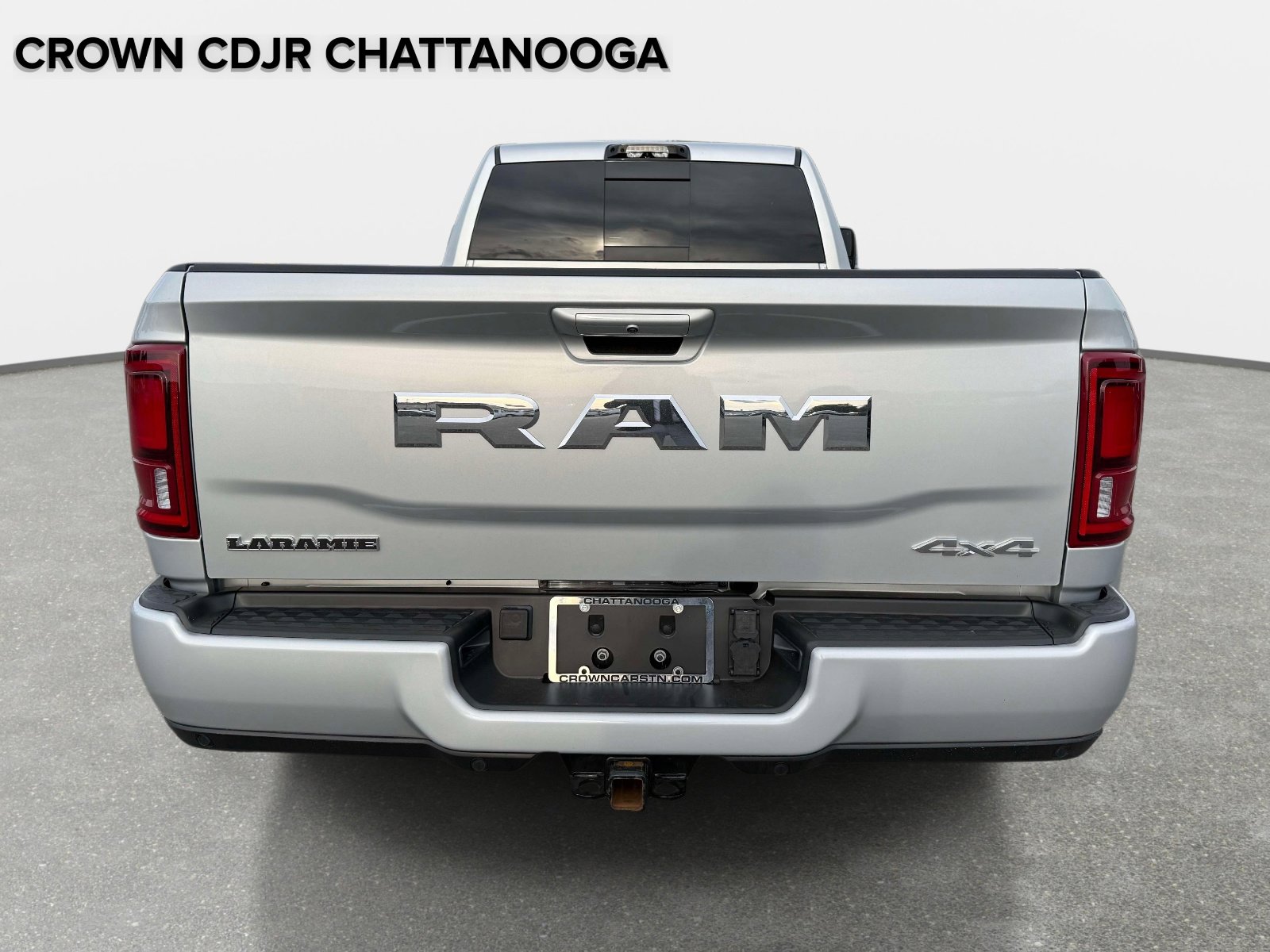 Used 2026 RAM 3500 Laramie AWD/4WD image 5