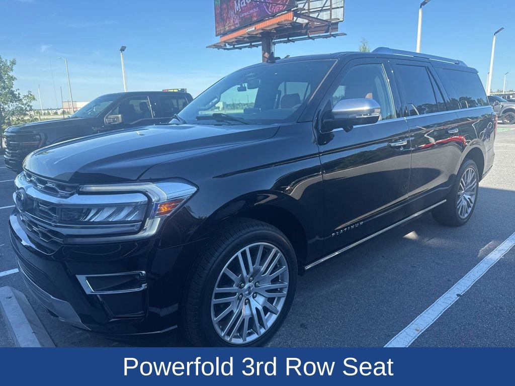 Used 2023 Ford Expedition Max Platinum AWD/4WD image 3