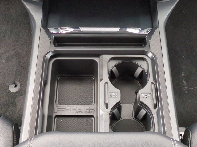 New 2026 Ford F250 Lariat w/ Black Appearance Package image 19