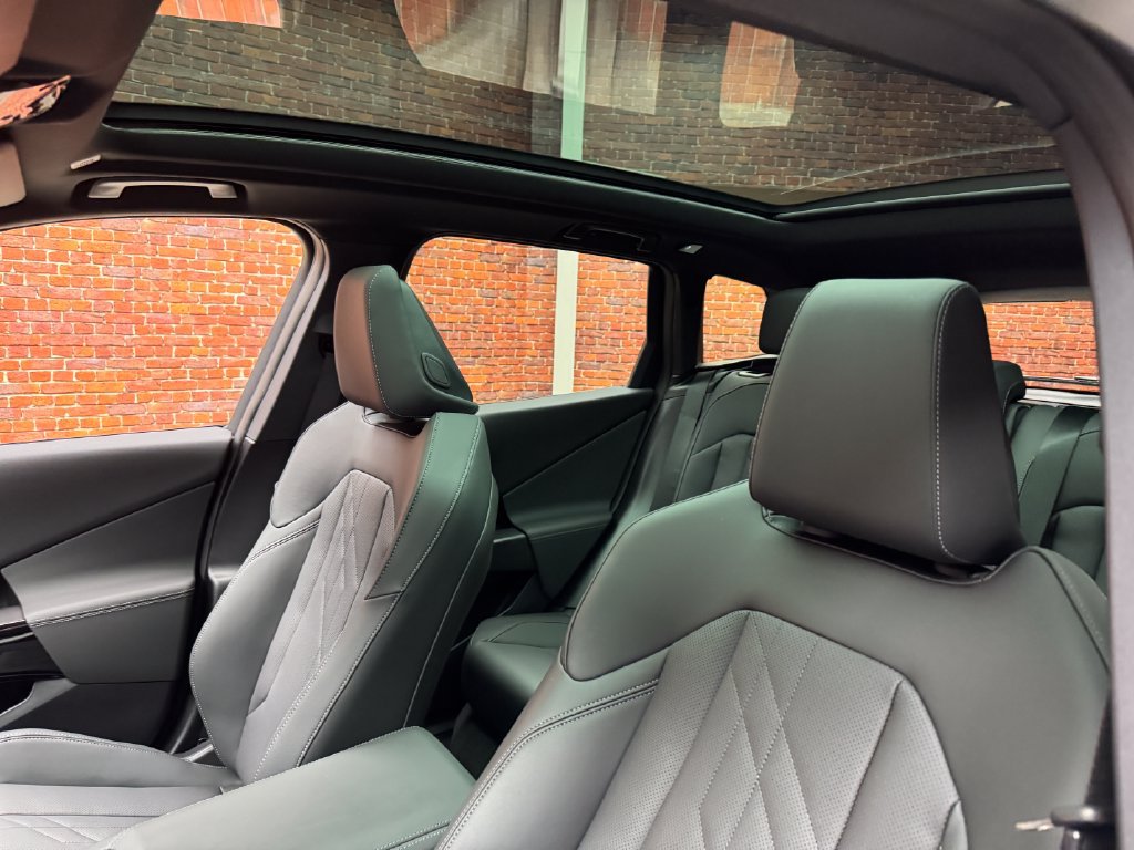 Certified 2025 BMW X3 M50 AWD/4WD image 3