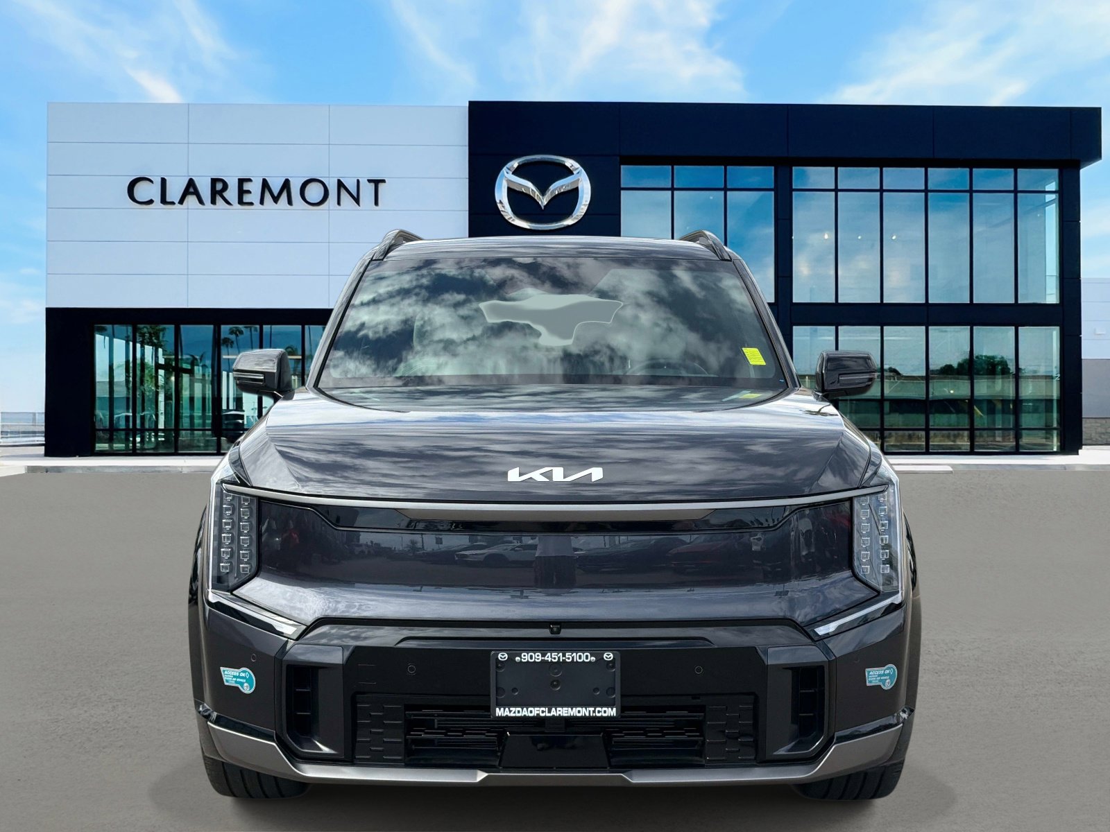 Used 2025 Kia EV9 GT-Line image 2