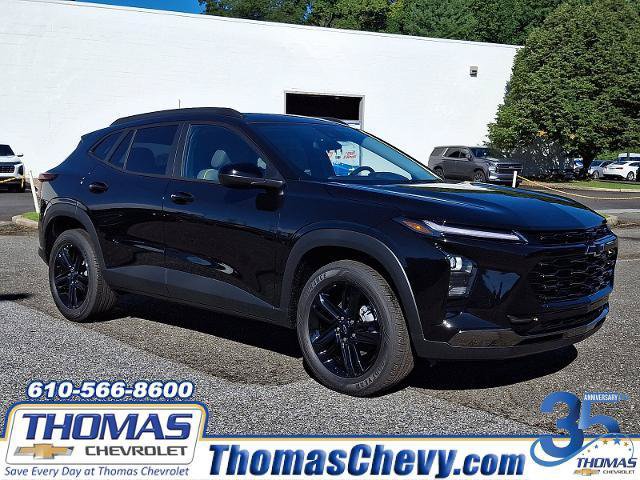 New 2026 Chevrolet Trax ACTIV w/ Driver Confidence Package FWD image 1