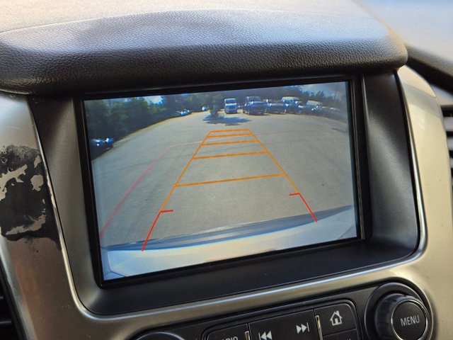 Used 2017 Chevrolet Suburban Premier image 12