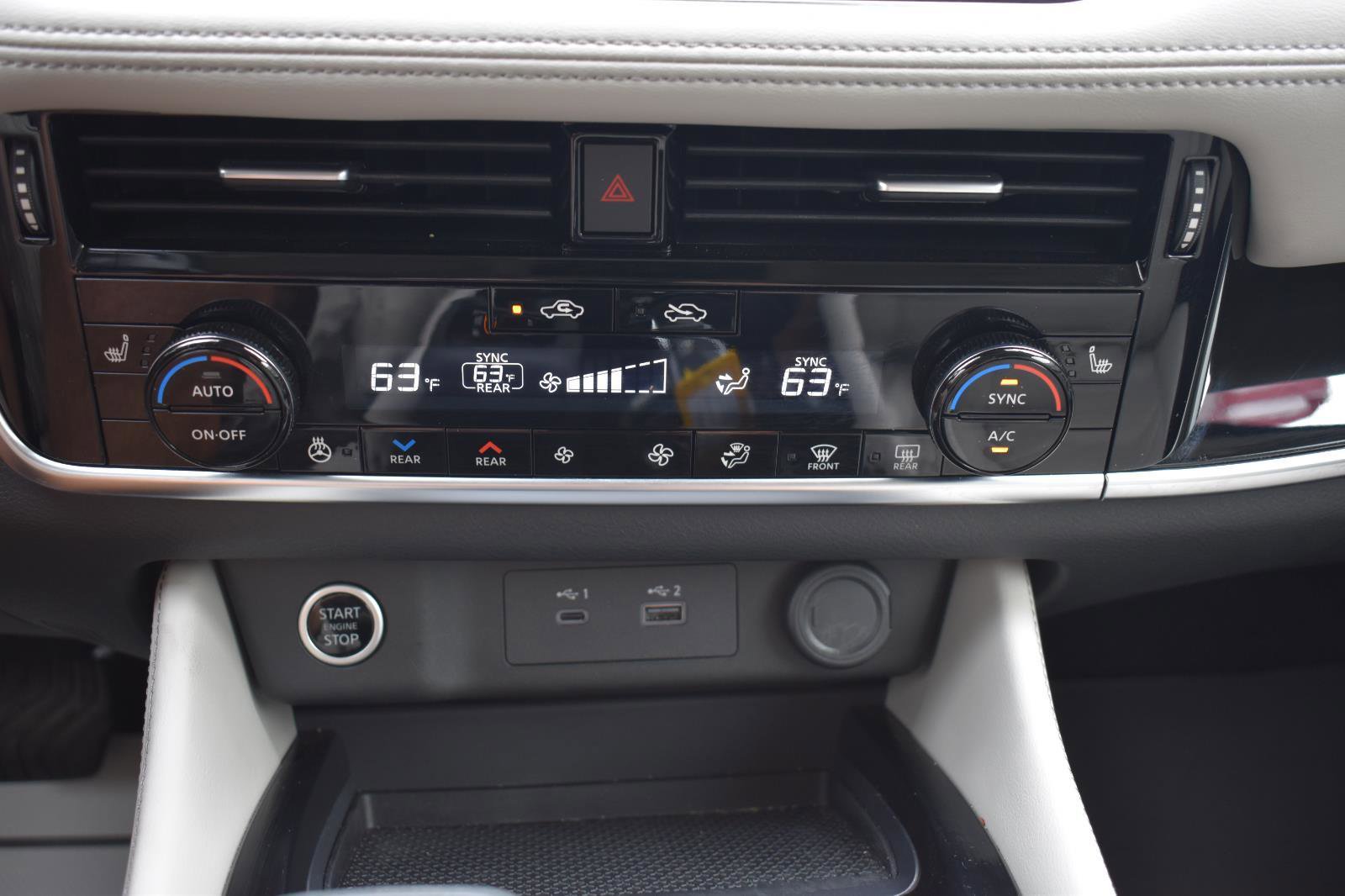 Used 2023 Nissan Rogue SL w/ SL Premium Package FWD image 43