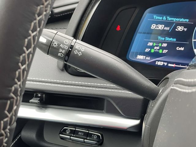 Used 2025 Chevrolet Corvette Stingray Preferred Cpe w/ Battery Protection Package image 31