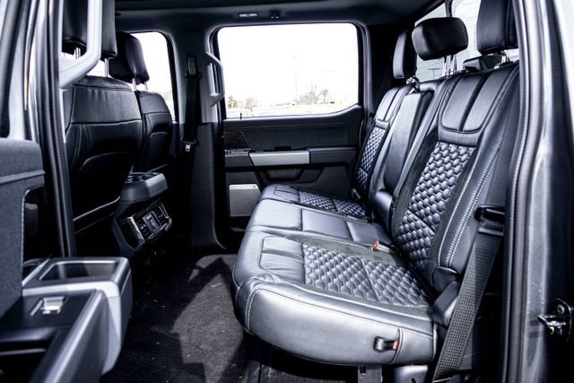 New 2026 Ford F250 Lariat w/ Black Appearance Package image 9