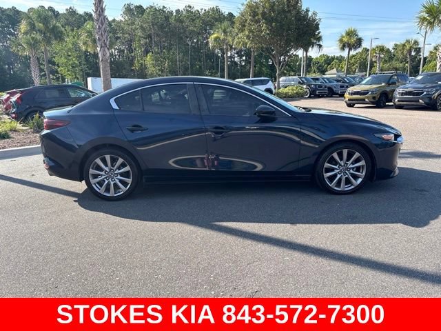 Used 2019 MAZDA MAZDA3 Sedan FWD image 4