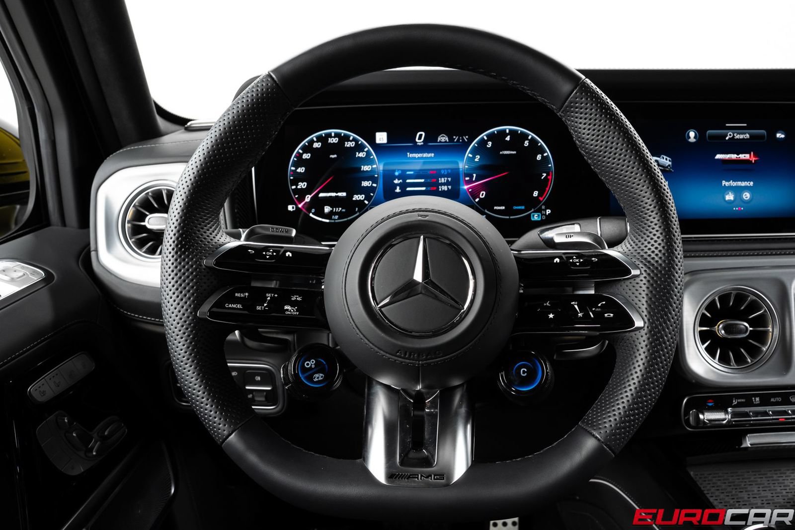 Used 2025 Mercedes-Benz G 63 AMG 4MATIC image 30