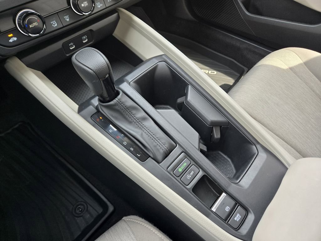 Certified 2023 Honda Accord EX image 27