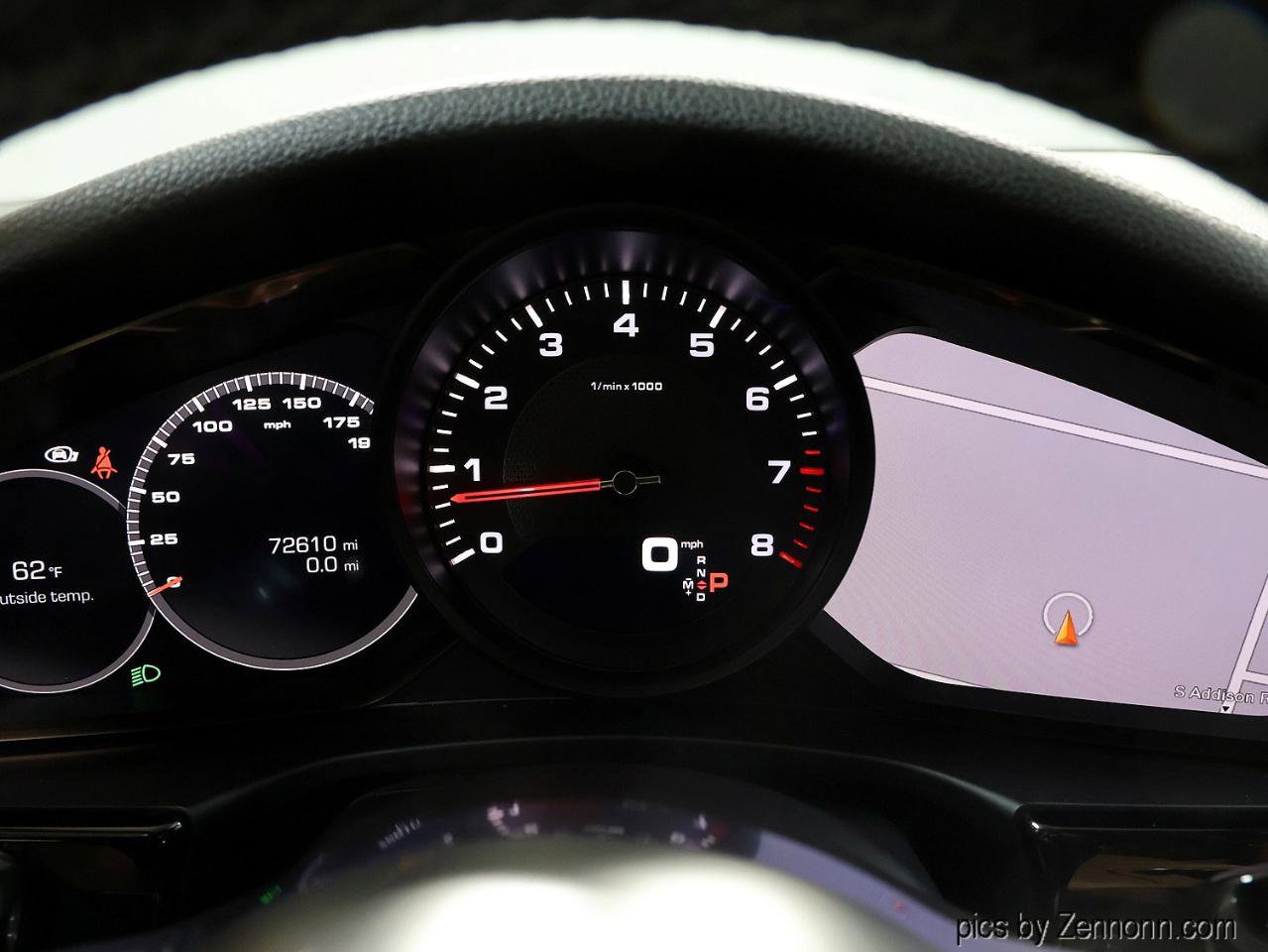 Used 2017 Porsche Panamera Sedan image 18