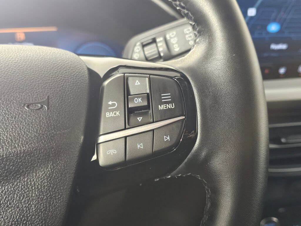 Used 2024 Ford Escape Platinum image 23