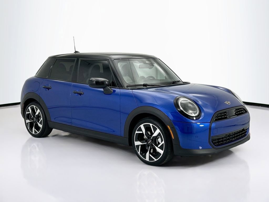 New 2026 MINI Cooper 4-Door Hardtop image 3