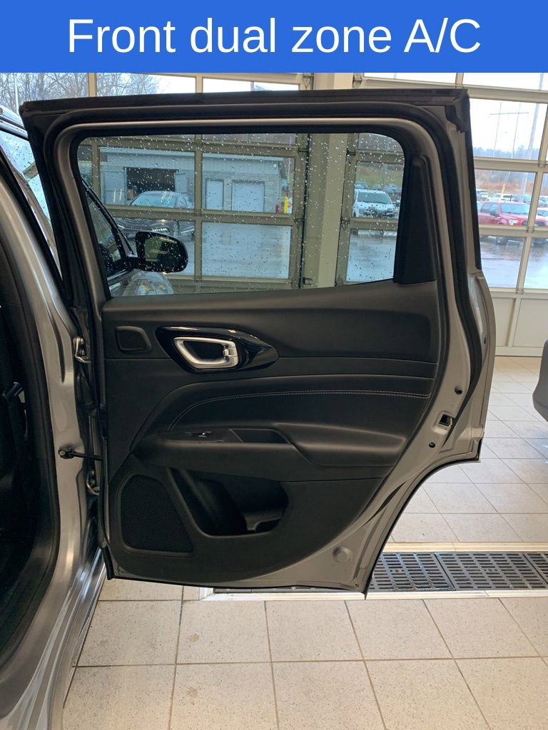 Used 2023 Jeep Compass High Altitude w/ Driver Assist Group I image 19