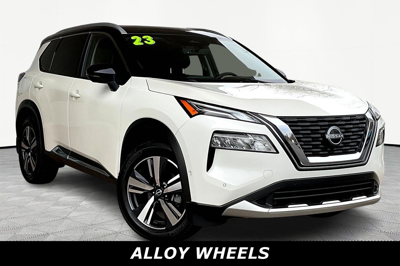 Used 2023 Nissan Rogue Platinum w/ Platinum Premium Package AWD/4WD image 3