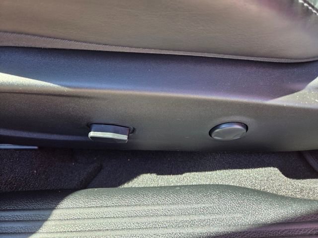 Certified 2023 Dodge Challenger R/T w/ Plus Package image 5