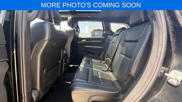 Used 2019 Jeep Grand Cherokee Overland AWD/4WD image 11