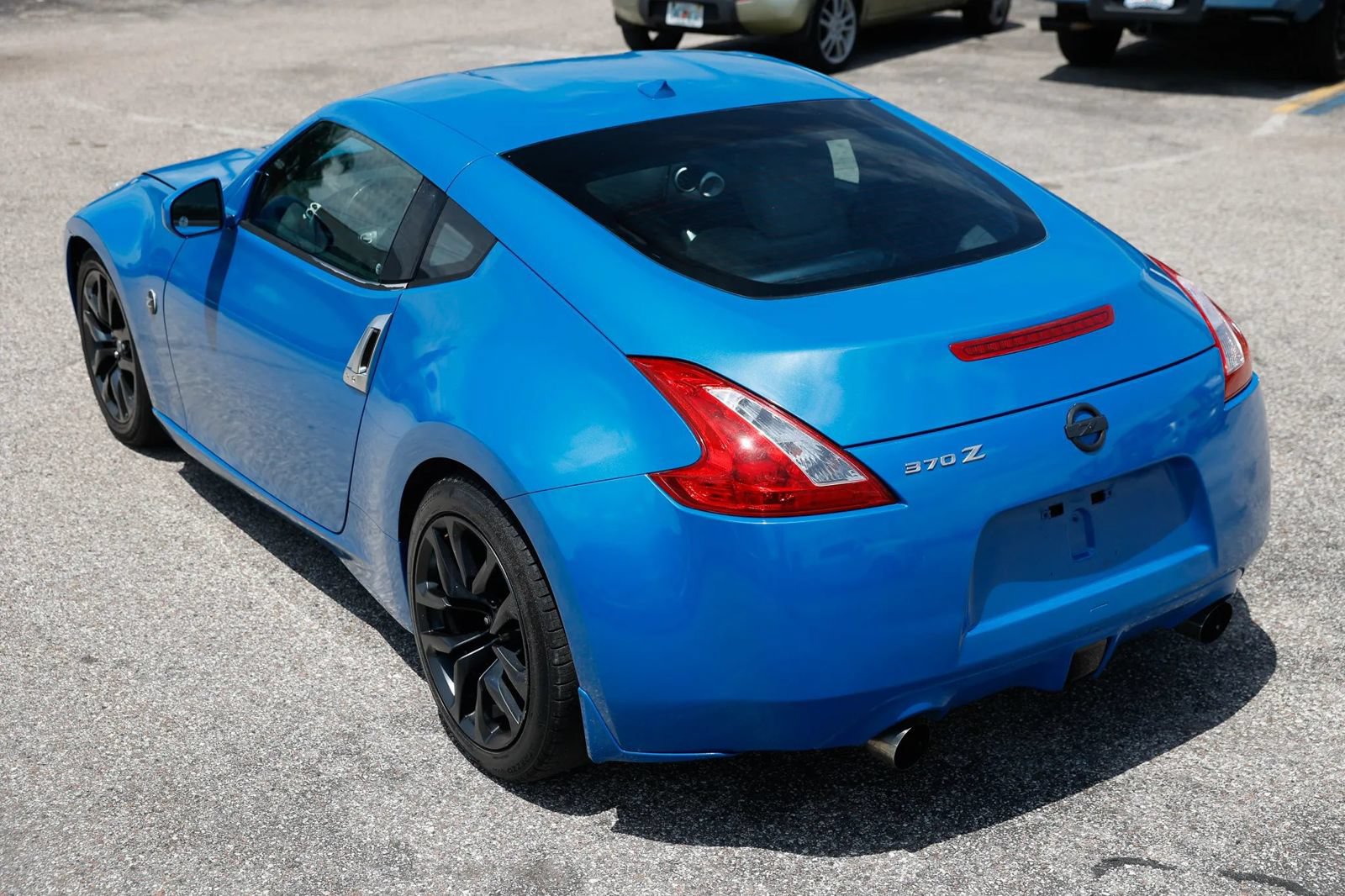 Used 2009 Nissan 370Z Touring RWD image 3