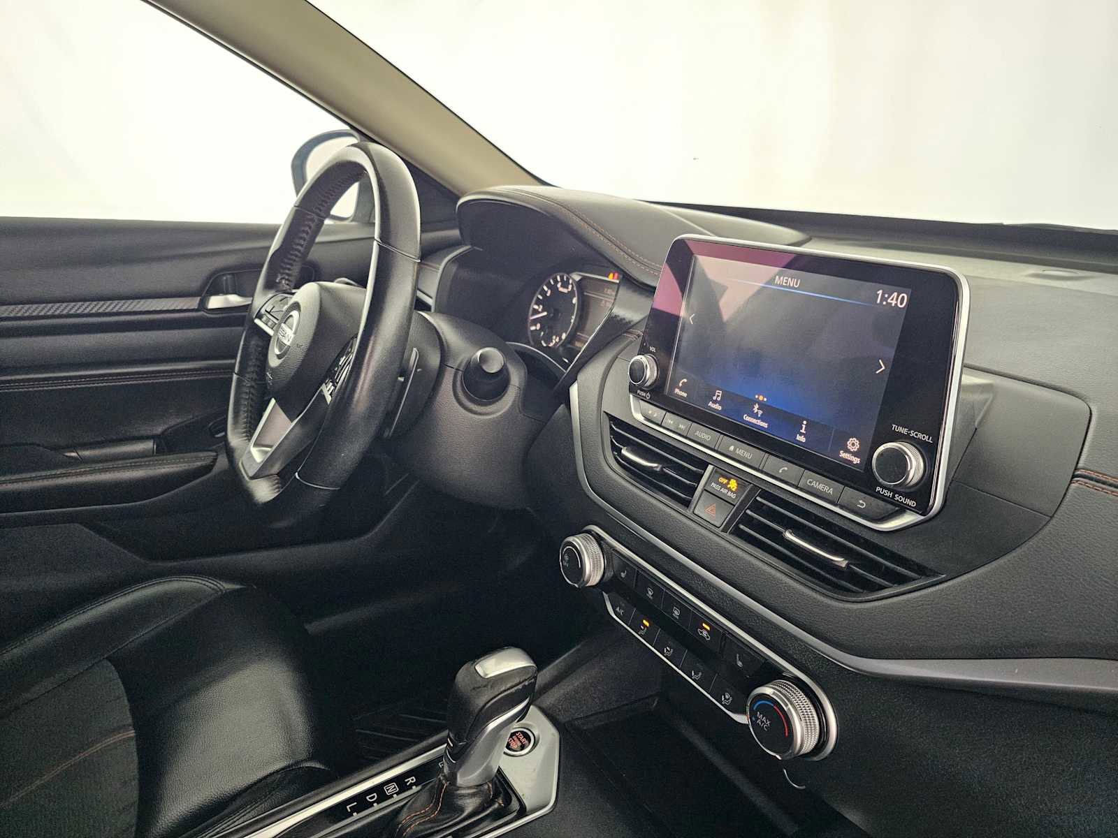 Used 2019 Nissan Altima 2.5 SR w/ SR Premium Package image 11