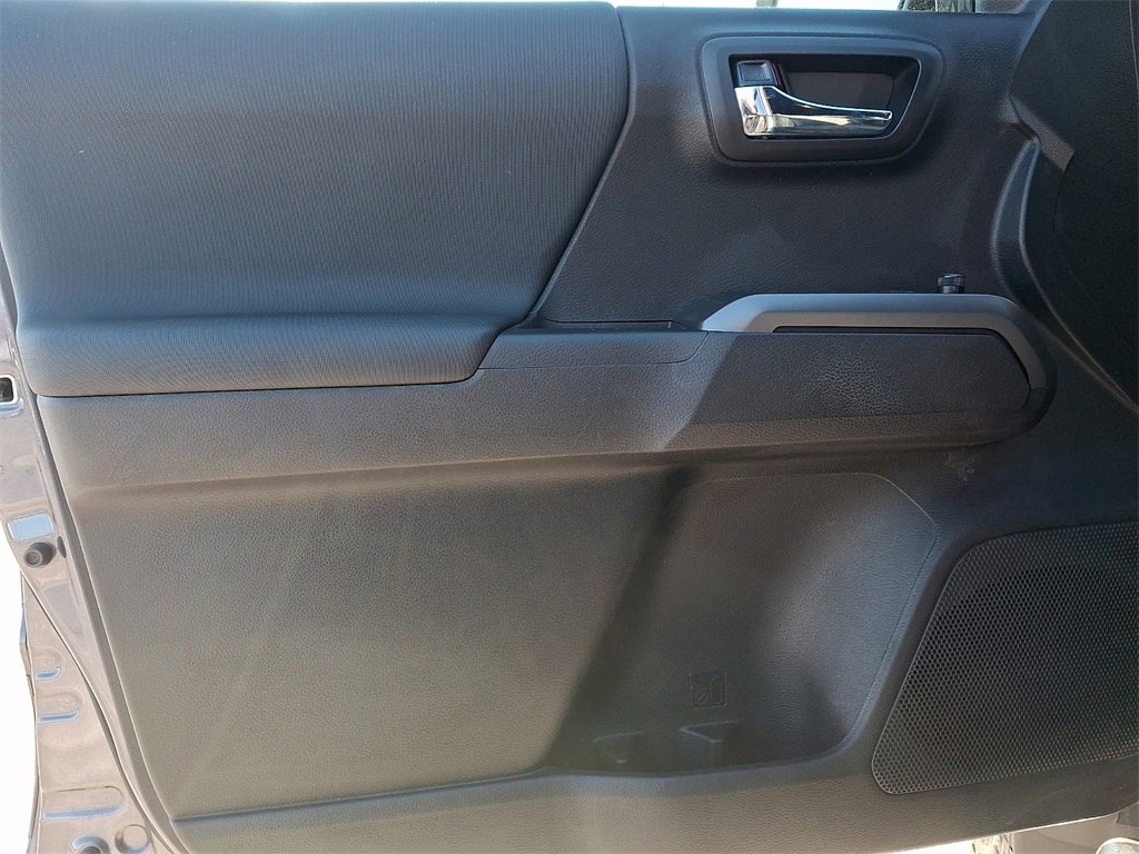 Certified 2022 Toyota Tacoma TRD Sport w/ Technology Package image 13