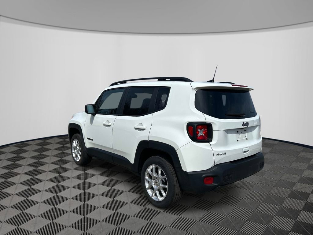 Certified 2023 Jeep Renegade Latitude w/ Premium Group image 7