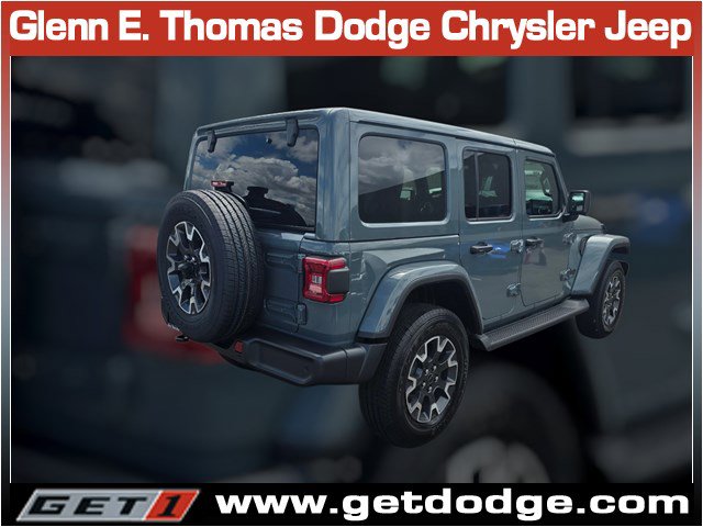 New 2026 Jeep Wrangler Unlimited Sahara AWD/4WD image 4