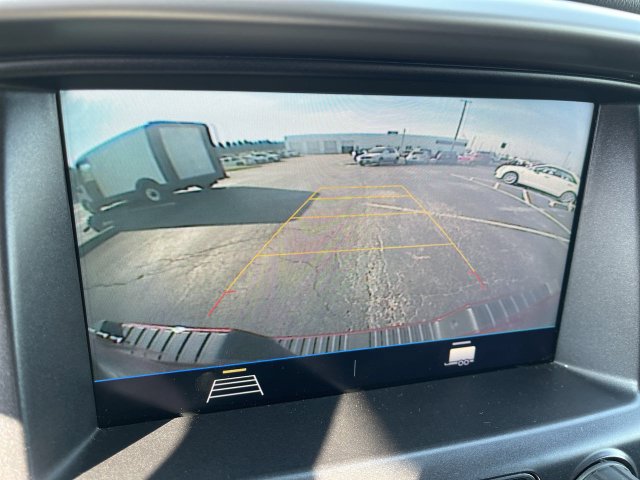 Used 2021 Chevrolet Colorado LT w/ LT Convenience Package AWD/4WD image 17