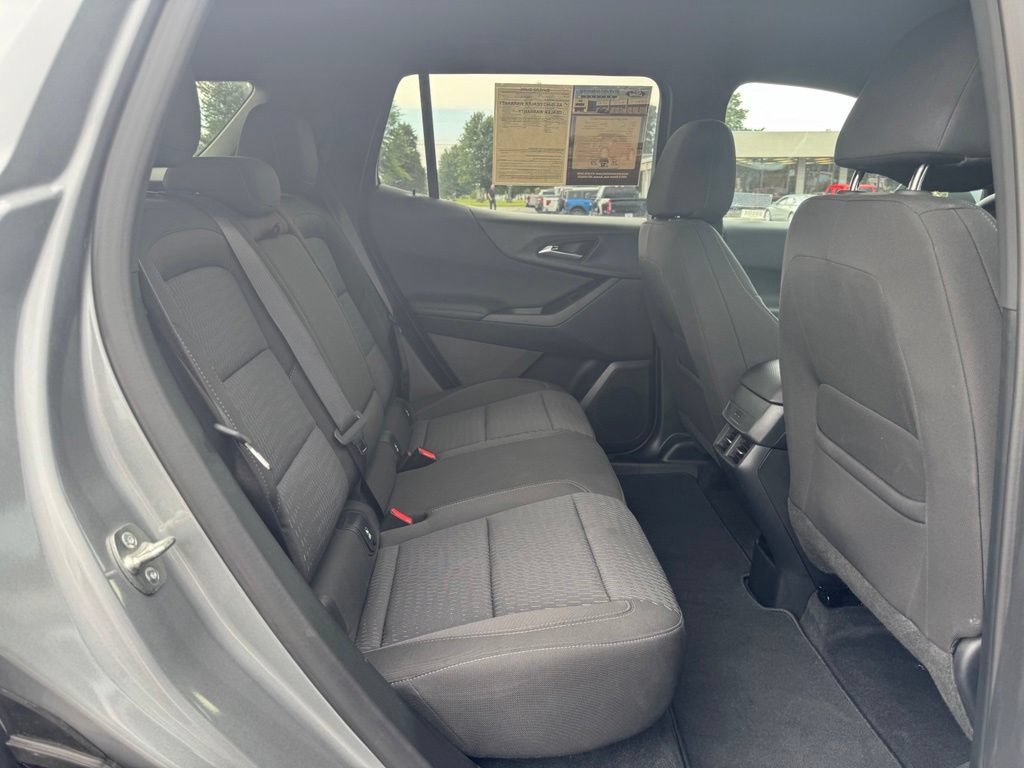 Used 2026 Chevrolet Equinox LT FWD image 19