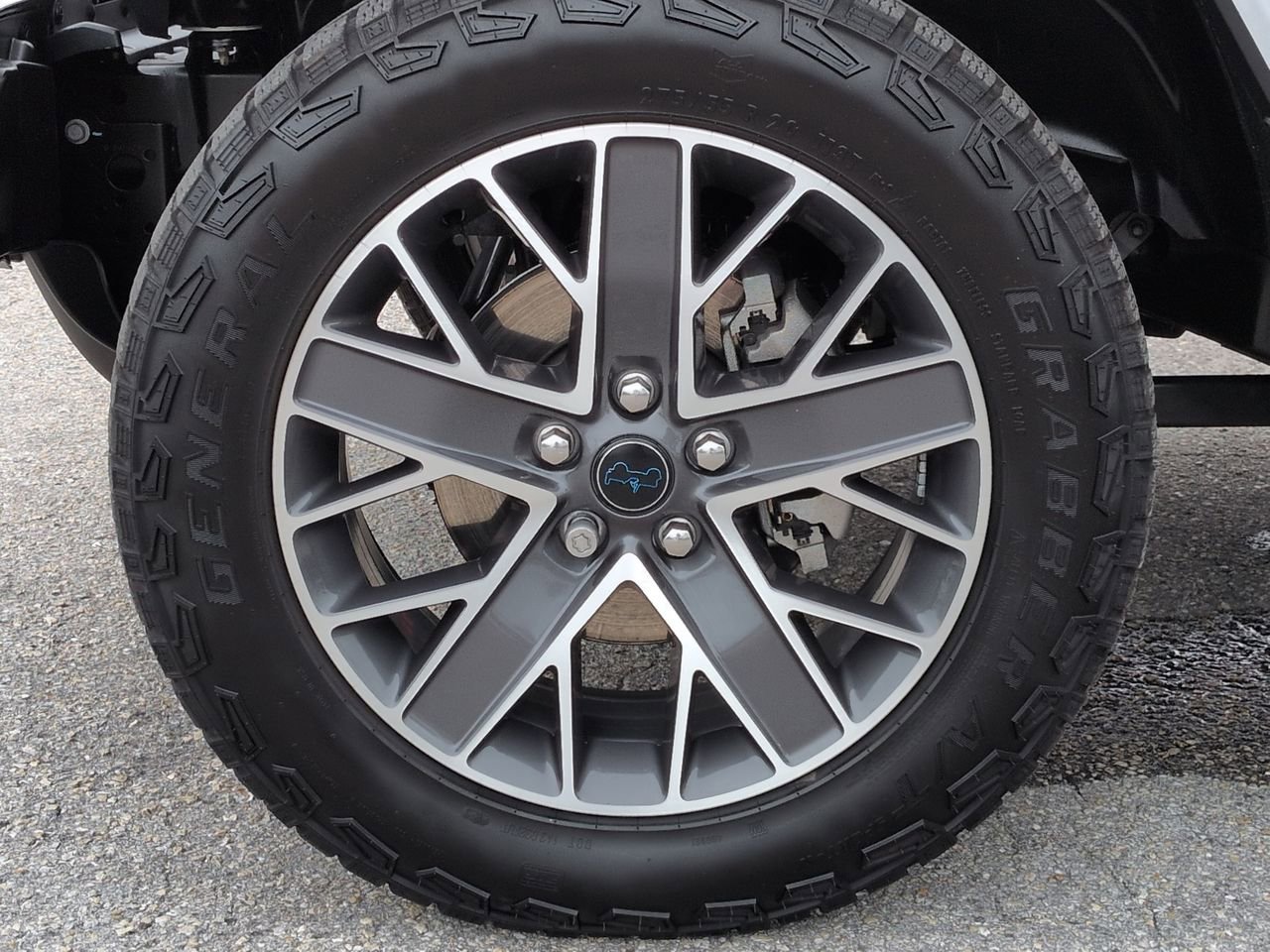 Used 2024 Jeep Wrangler High Altitude AWD/4WD image 11