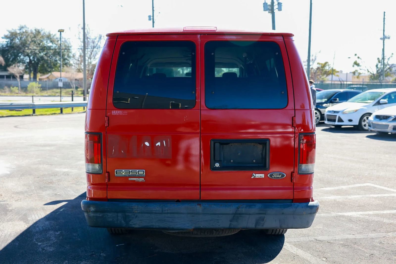 Used 2012 Ford E-350 and Econoline 350 XL image 5