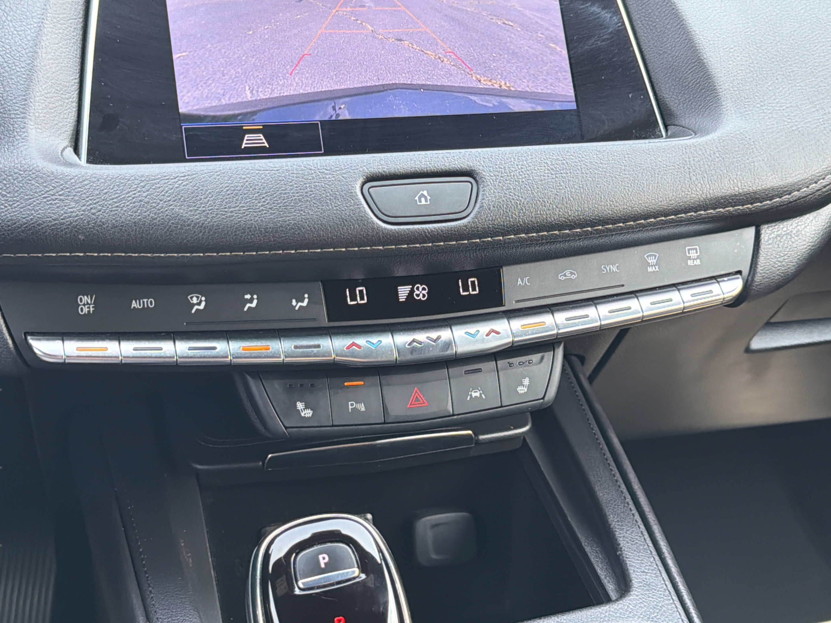 Used 2023 Cadillac XT4 Premium Luxury w/ Cold Weather Package AWD/4WD image 12