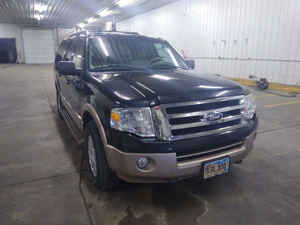 Used 2014 Ford Expedition EL XLT w/ Equipment Group 202A image 3