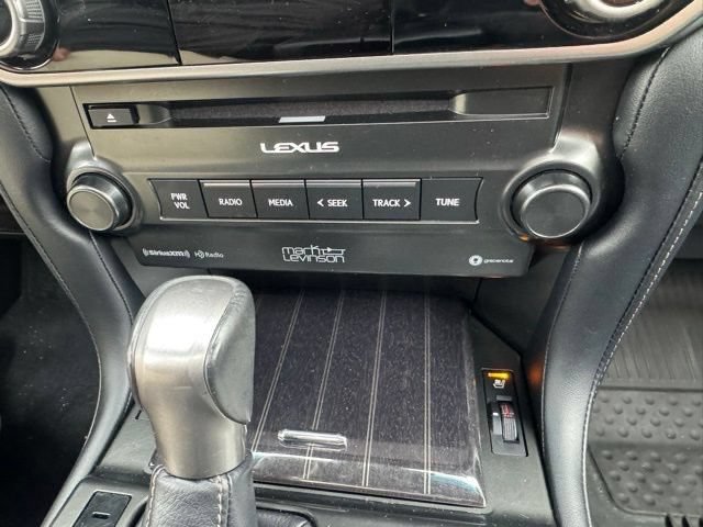 Used 2023 Lexus GX 460 Premium w/ Accessory Package AWD/4WD image 27