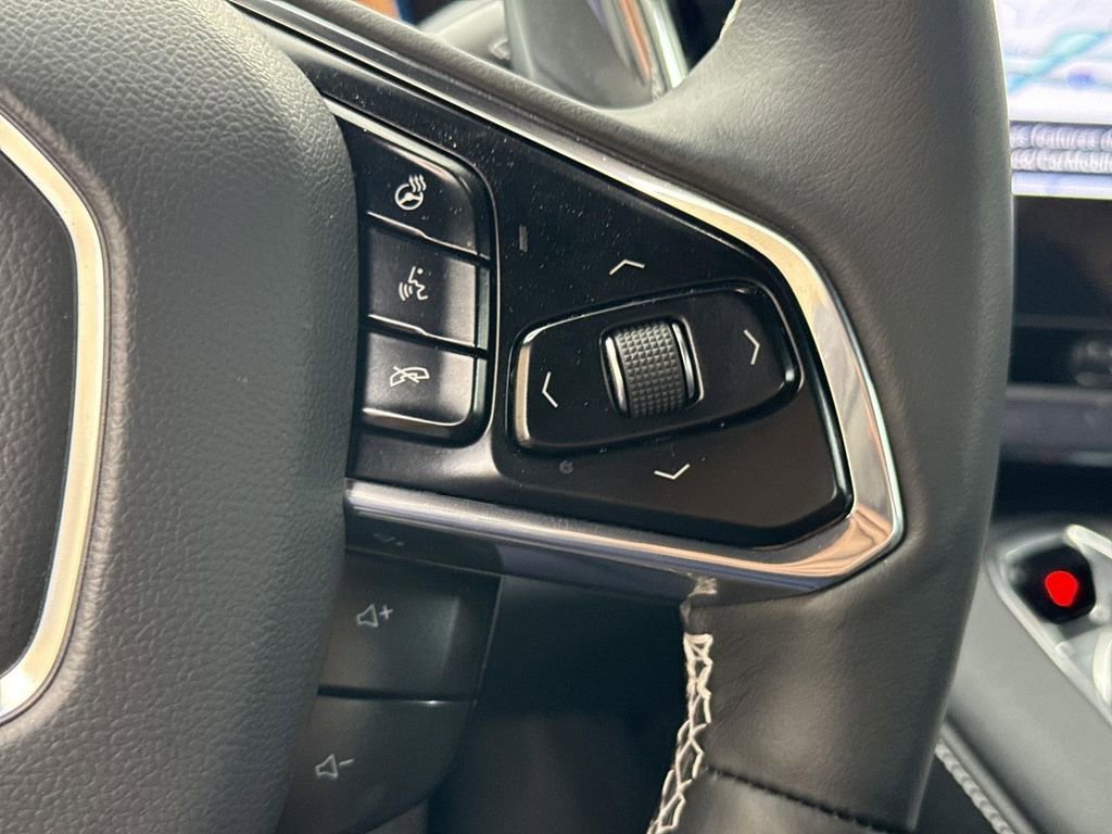 Used 2024 Chevrolet Corvette Stingray Preferred Cpe w/ Stealth Interior Trim Package image 32