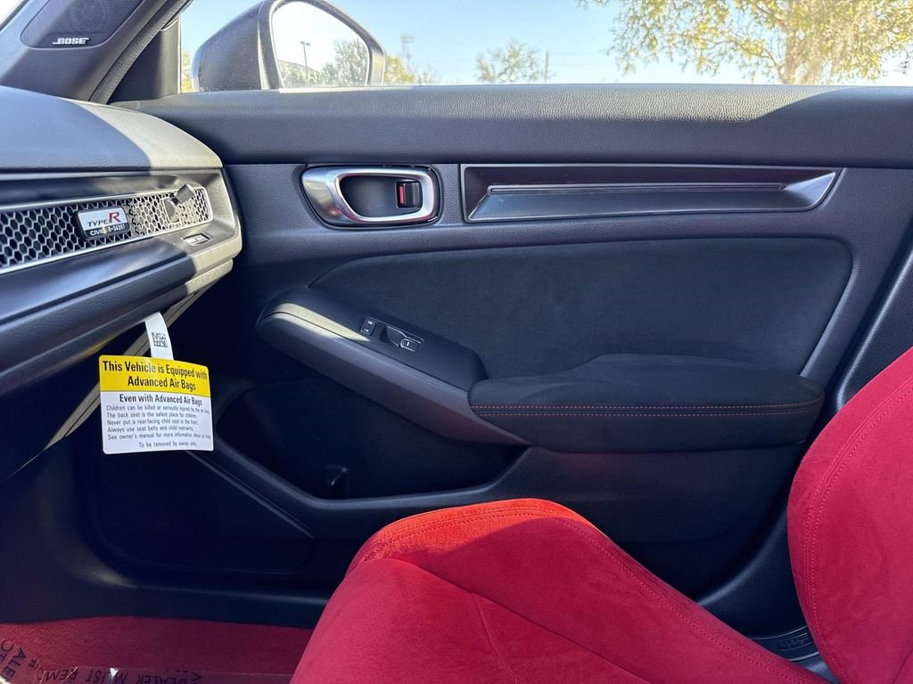 Used 2025 Honda Civic Type R image 28