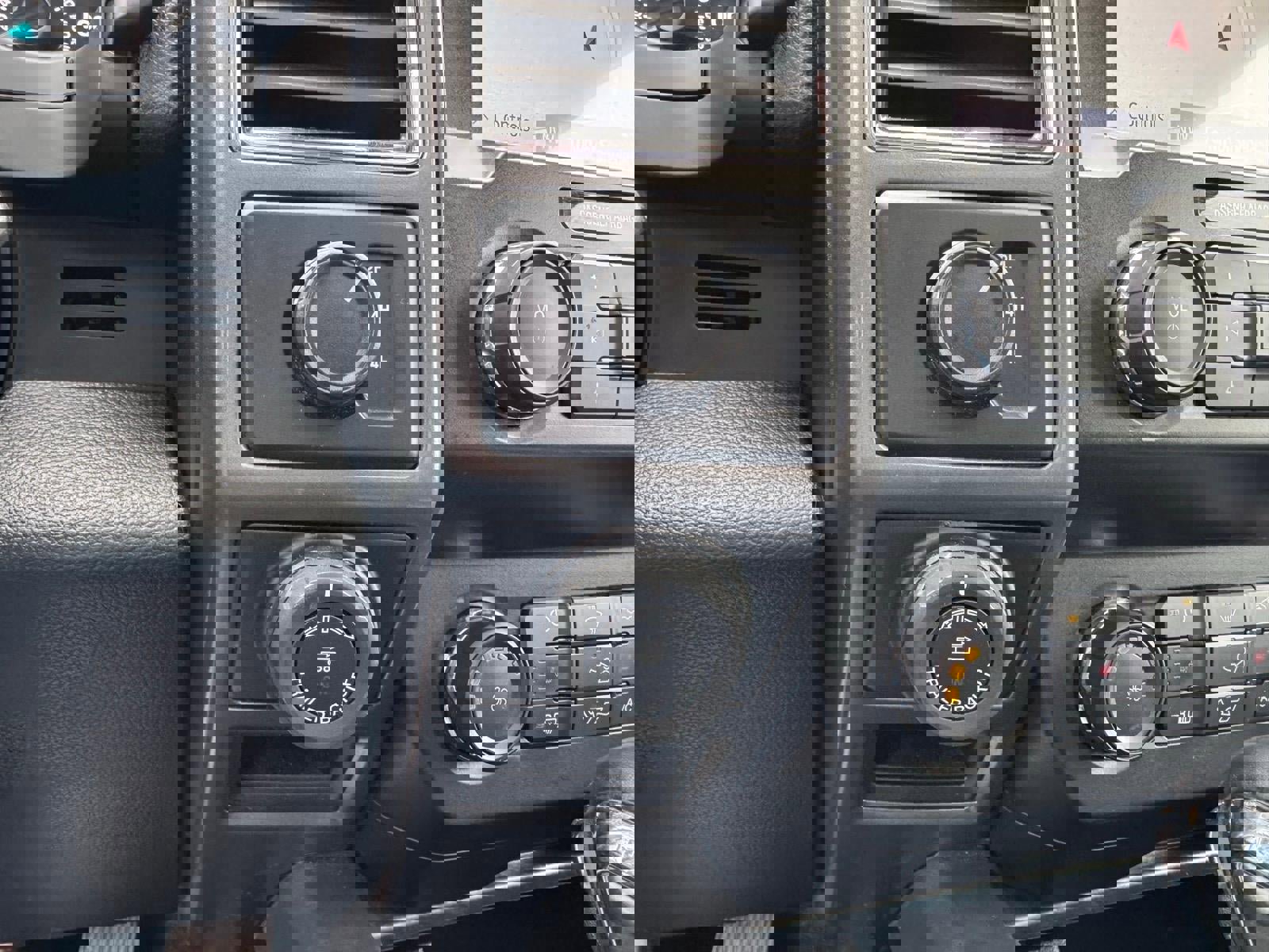 Used 2020 Ford F150 XLT w/ Equipment Group 302A Luxury image 15