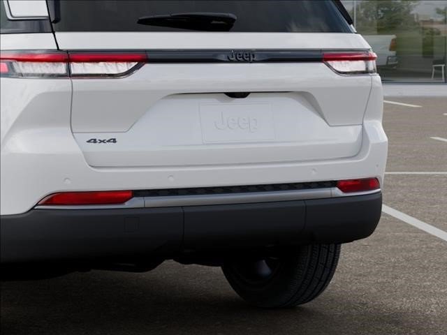 New 2027 Jeep Grand Cherokee Limited AWD/4WD image 14