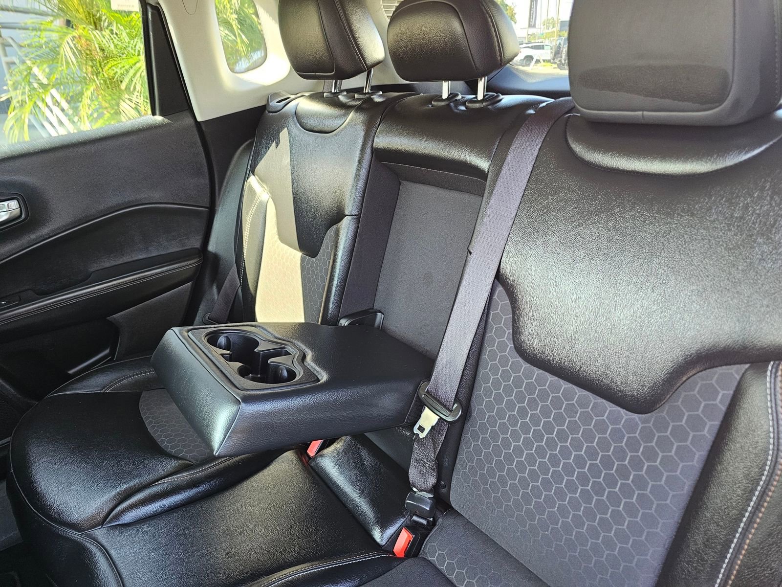 Used 2019 Jeep Compass Latitude w/ Popular Equipment Group image 26