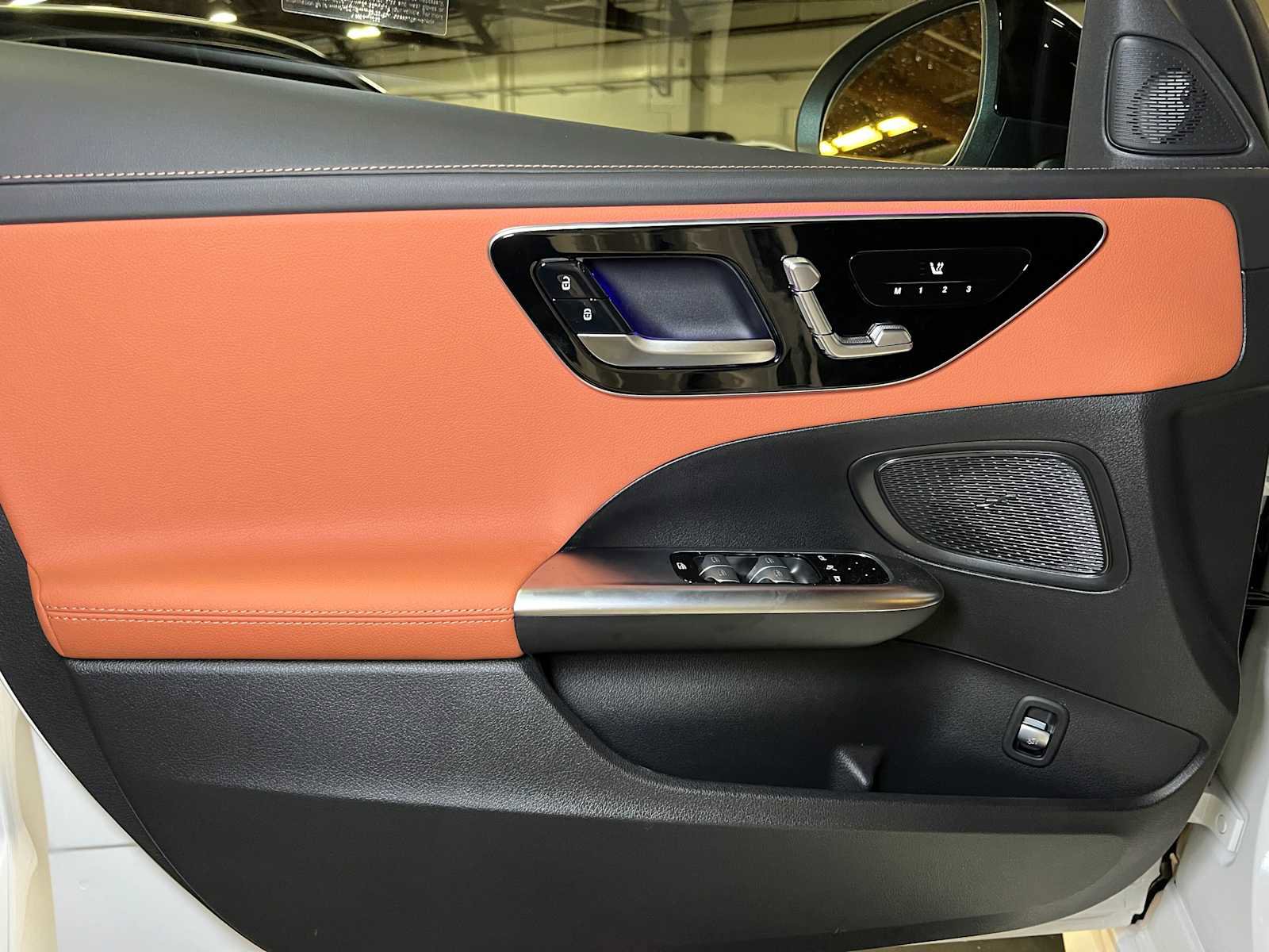 Used 2025 Mercedes-Benz C 300 4MATIC Sedan image 18