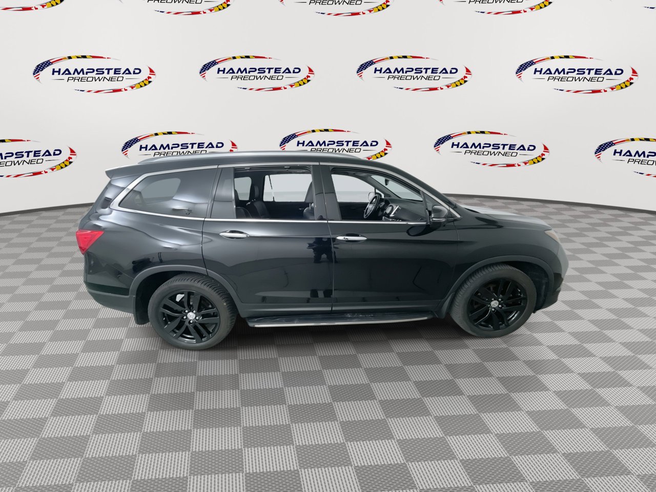 Used 2017 Honda Pilot Elite image 9