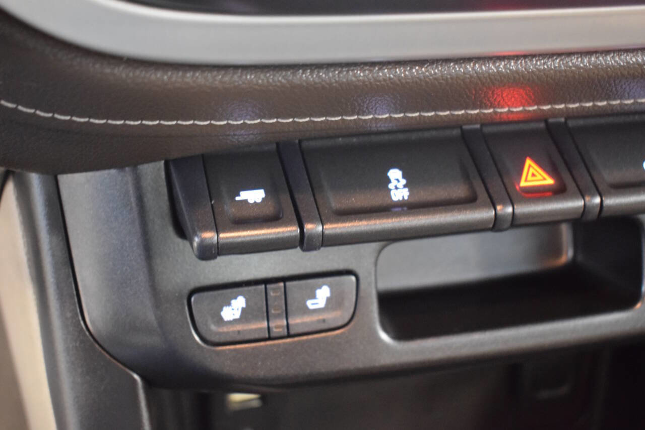 Used 2015 GMC Canyon SLT w/ Driver Alert Package image 78